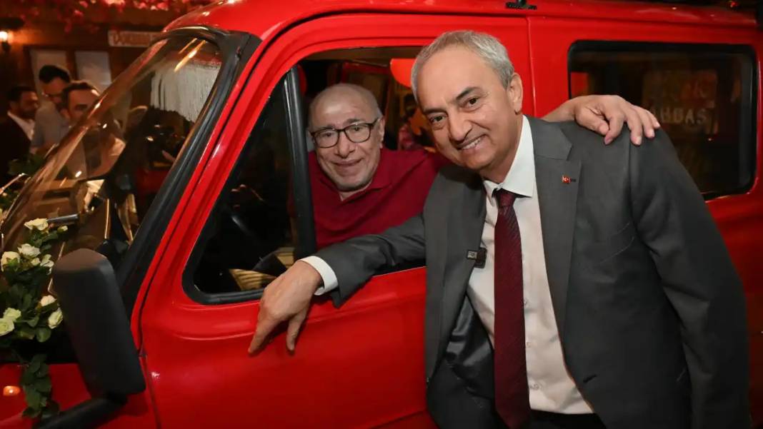 “Çiçek Abbas” Yıllar Sonra Aynı Direksiyona Oturdu 2